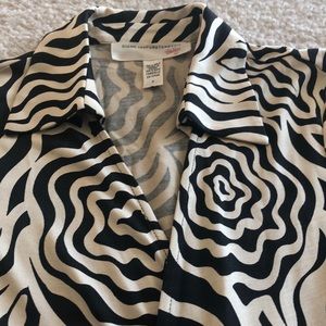 Diane Von Furstenberg Dresses - Diane von Furstenberg wrap dress Diane Von Furstenberg Dresses - Diane von Furstenberg wrap dress
